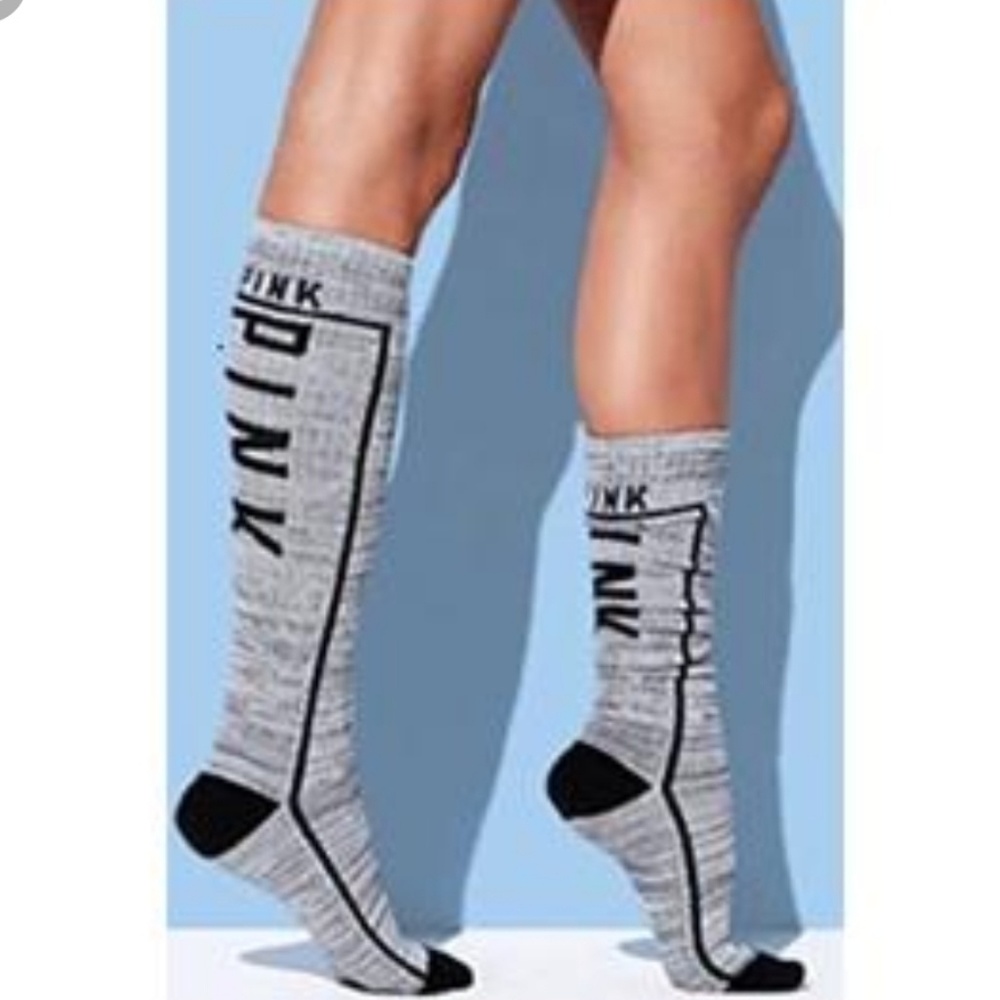 🛑SOLD🛑VS Pink socks - Picture 2 of 4